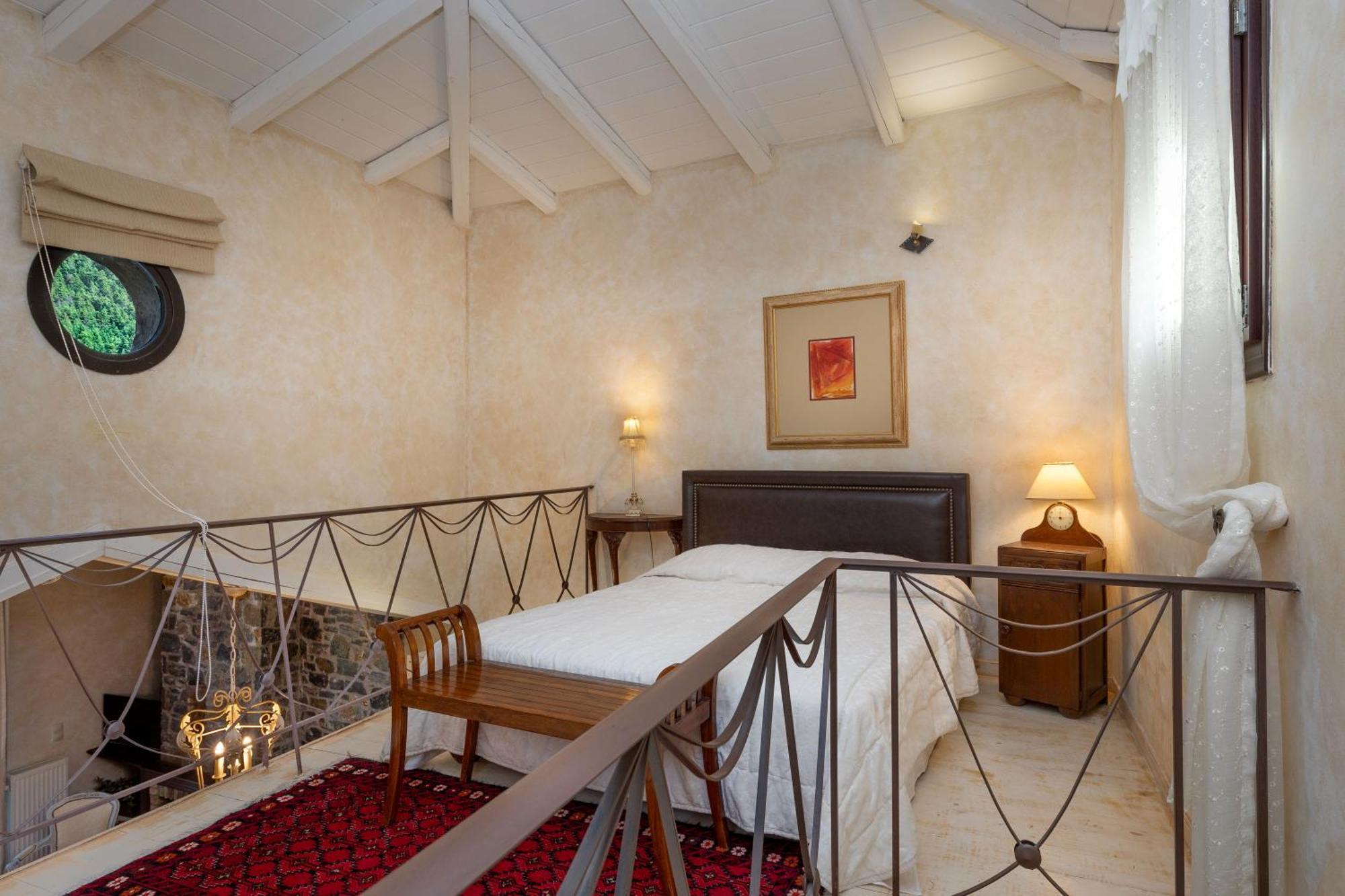 Ostra Menalon Luxury Suites Kardharás 客房 照片