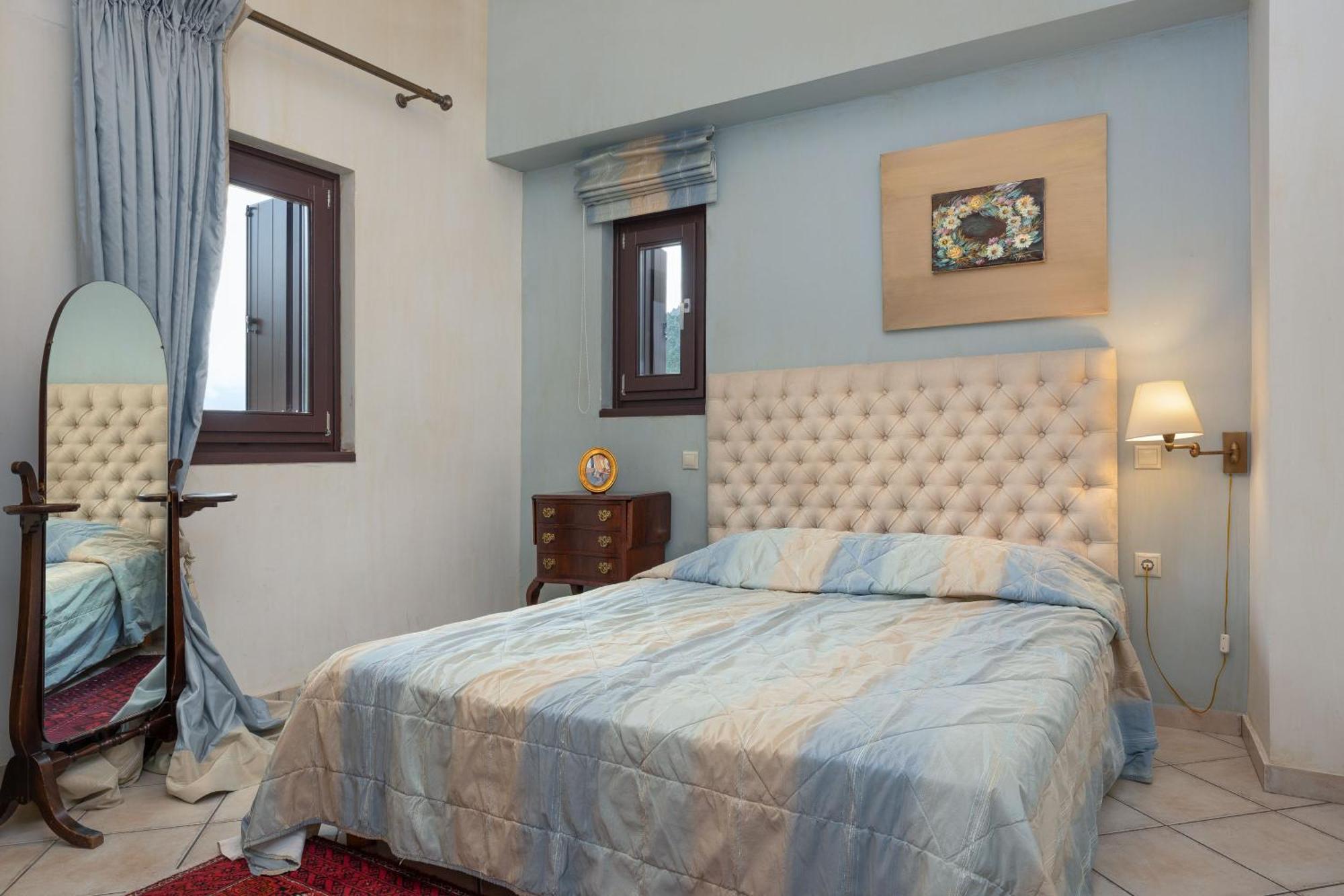 Ostra Menalon Luxury Suites Kardharás 客房 照片